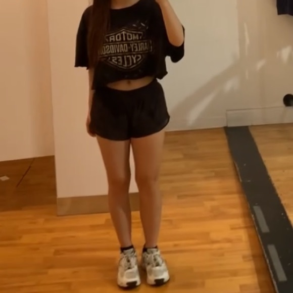 Graphic tee - Picture 5 of 5